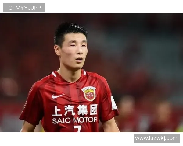 吴磊独家揭秘：我在足球场上的心得与成长故事分享