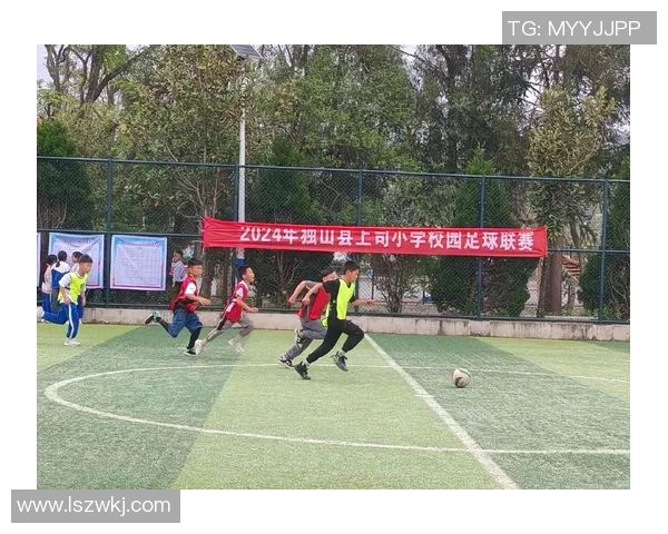 最年轻小将足球明星崛起之路与未来发展潜力探讨